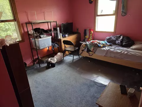 Bedroom - 13071 30th, Remus, MI 49340 photo 2 of 3