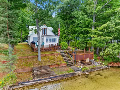7269 Shore Rd NE, Kalkaska, MI 49646