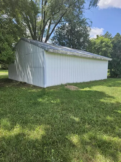 405 E Main, Hale, MI 48739 photo 2