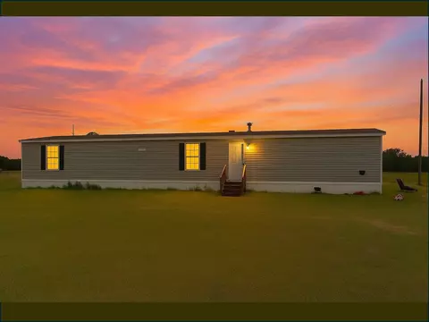 9110 N Wheeler Lk, Mancelona, MI 49659
