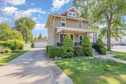 704 Republic, Alma, MI 48801