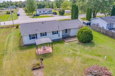Exterior - 311 E Main, Hale, MI 48739 photo 7 of 7