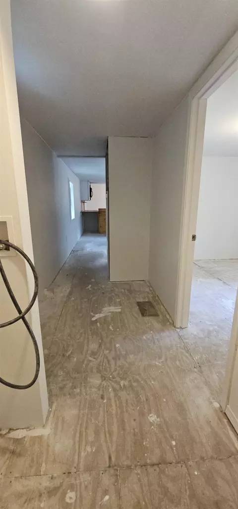 Entry Way - 510 Birch, Gladwin, MI 48624 photo 2 of 2