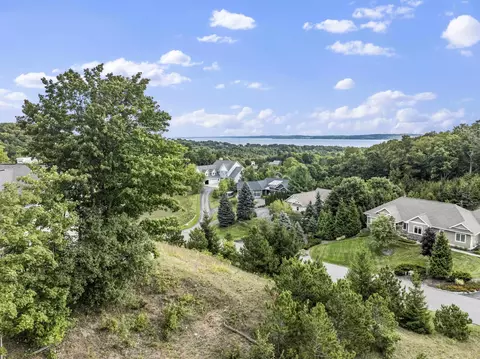 00 Buteo, Traverse City, MI 49684