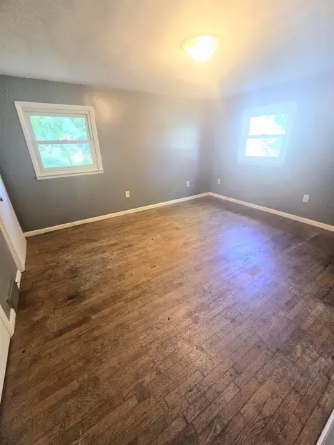 Bedroom - 415 N Pine Riv, Ithaca, MI 48847 photo 1 of 3