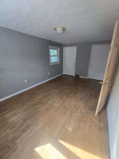 Bedroom - 415 N Pine Riv, Ithaca, MI 48847 photo 2 of 3