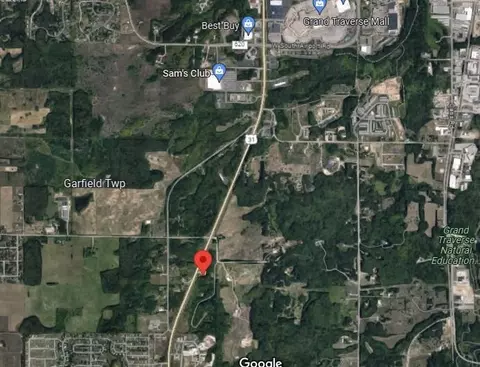 1202 N Us-31, Traverse City, MI 49685