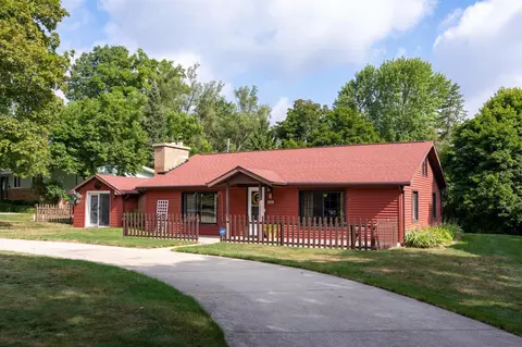 604 Hopkins, Mount Pleasant, MI 48858