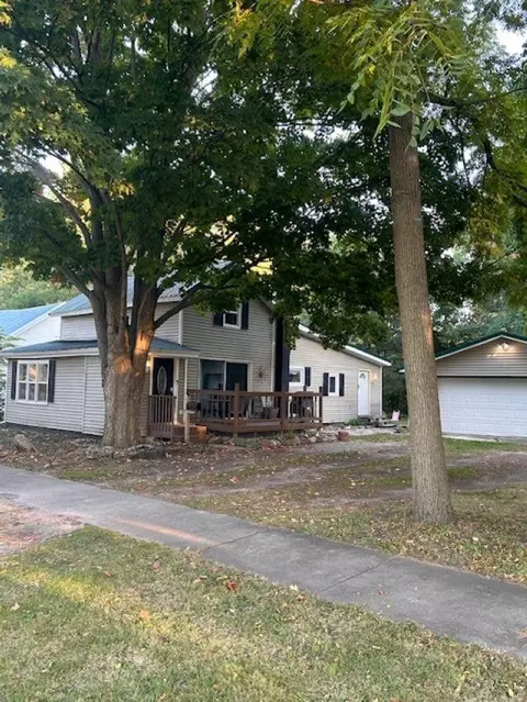 610 E South, Ithaca, MI 48847