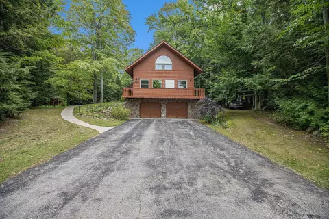 14820 Inwood Cir, Elk Rapids, MI 49629