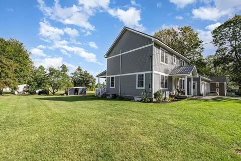 Exterior - 528 N Ithaca, Ithaca, MI 48847 photo 8 of 10