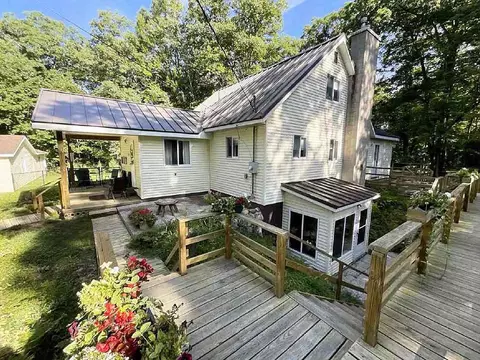 9350 W Jennings, Lake City, MI 49651