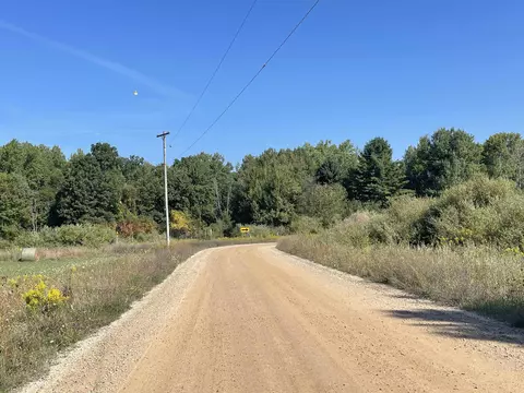 6160 Meredith Grade, Harrison, MI 48625 photo 28