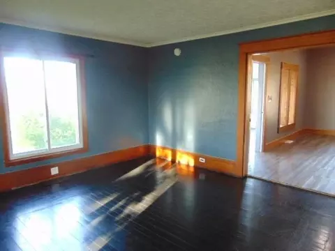 Living - 2079 W Hayes, Ithaca, MI 48847 photo 2 of 3