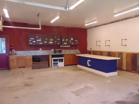 Other - 2079 W Hayes, Ithaca, MI 48847 photo 27 of 30