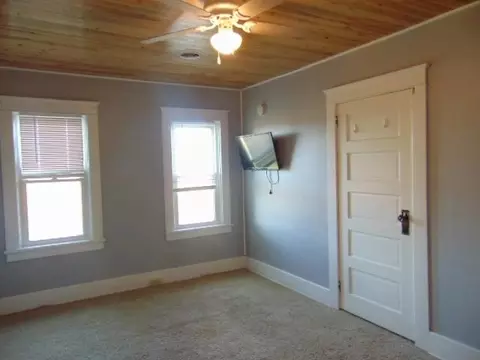 Bedroom - 2079 W Hayes, Ithaca, MI 48847 photo 3 of 5