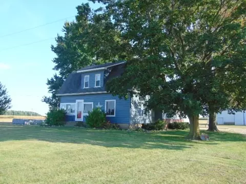 Exterior - 2079 W Hayes, Ithaca, MI 48847 photo 13 of 15