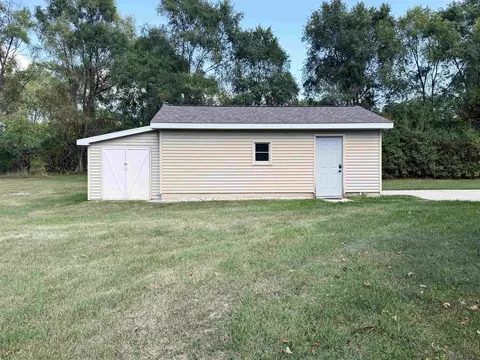 215 E Surrey, Farwell, MI 48622 photo 40