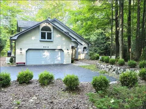 6015 N Slope, Bellaire, MI 49615