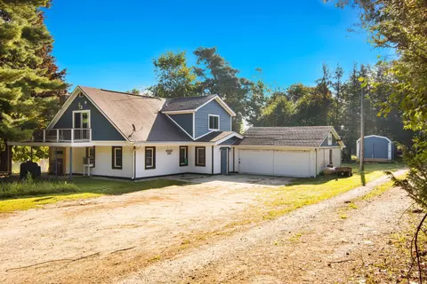 6256 Resort, Ellsworth, MI 49729