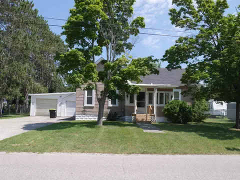 412 Locke, East Tawas, MI 48730