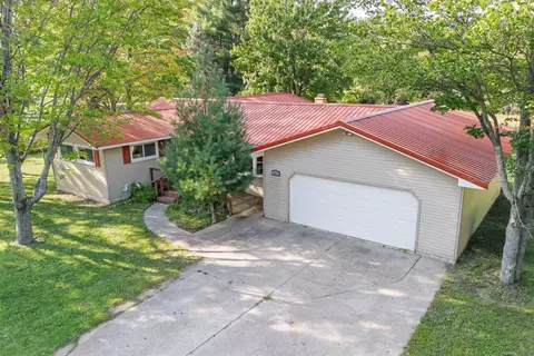 1571 NE Dorena, Kalkaska, MI 49646