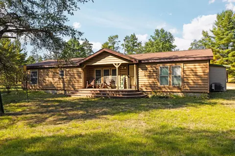 15983 Snay Dr SE, Grayling, MI 49738