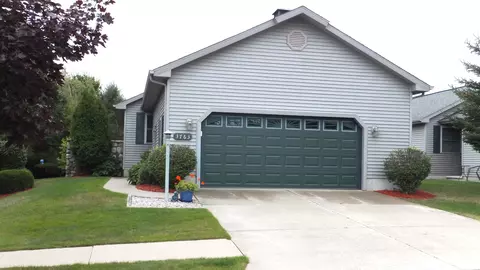 3763 Creekside #29, Traverse City, MI 49684