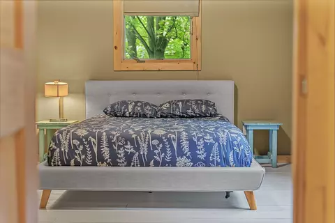 Bedroom - 525 E Oak, Leland, MI 49654 photo 2 of 10