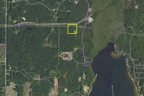 5944 NE Farley Dr NE, Kalkaska, MI 49646