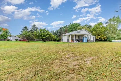 2815 N Osborn, Sumner, MI 48889 photo 25