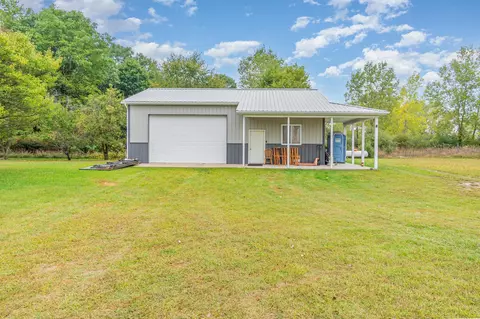 2815 N Osborn, Sumner, MI 48889 photo 24
