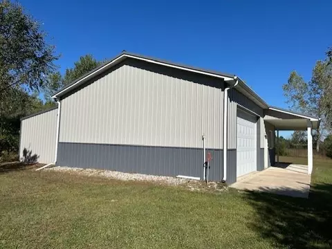 2815 N Osborn, Sumner, MI 48889 photo 16
