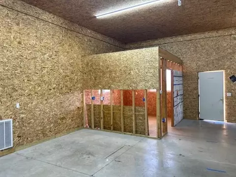 2815 N Osborn, Sumner, MI 48889 photo 21