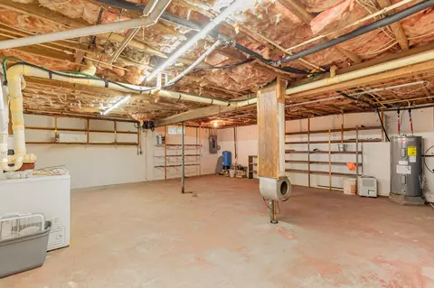 2815 N Osborn, Sumner, MI 48889 photo 14