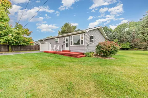 2815 N Osborn, Sumner, MI 48889 photo 23