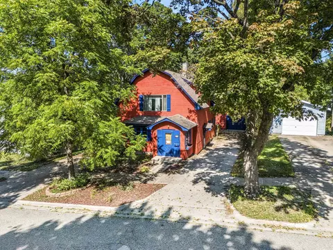 211 E Division, Cadillac, MI 49601