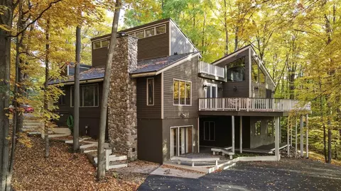 6211 Eagles Nest, Bellaire, MI 49615