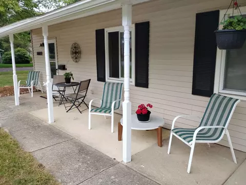 1607 E High, Mount Pleasant, MI 48858 photo 3