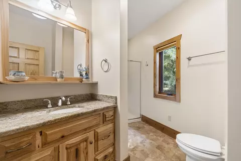 Bath - 15382 Maxey, Arcadia, MI 49613 photo 4 of 6