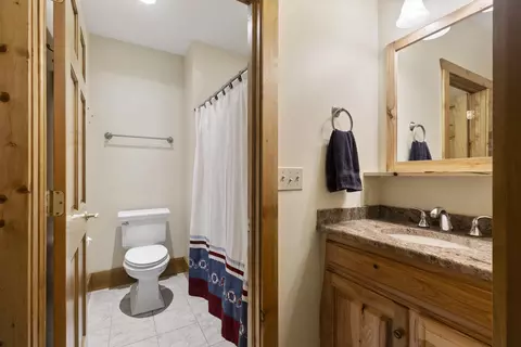 Bath - 15382 Maxey, Arcadia, MI 49613 photo 6 of 6