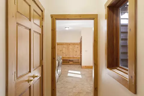 Entry Way - 15382 Maxey, Arcadia, MI 49613 photo 2 of 4
