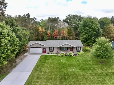 220 Pine Knl #LOT : 44, Cadillac, MI 49601