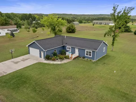 2400 Scenic, Honor, MI 49640