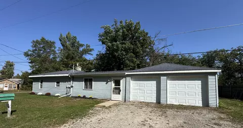 2362 Thompson, Prescott, MI 48756