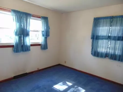 Bedroom - 415 E South, Ithaca, MI 48847 photo 1 of 6