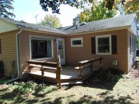 Exterior - 415 E South, Ithaca, MI 48847 photo 1 of 2