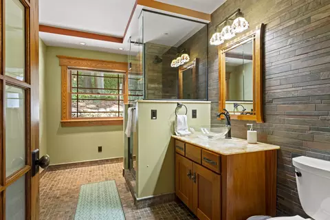 Bath - 128 E Pne, Cadillac, MI 49601 photo 1 of 6