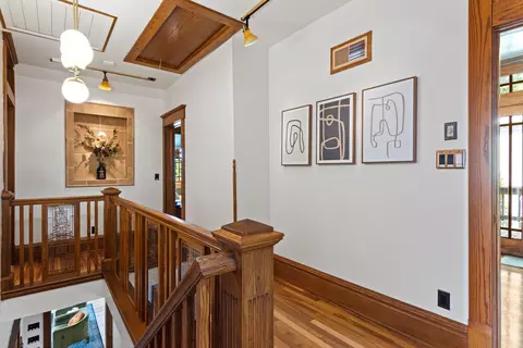Entry Way - 128 E Pne, Cadillac, MI 49601 photo 4 of 5