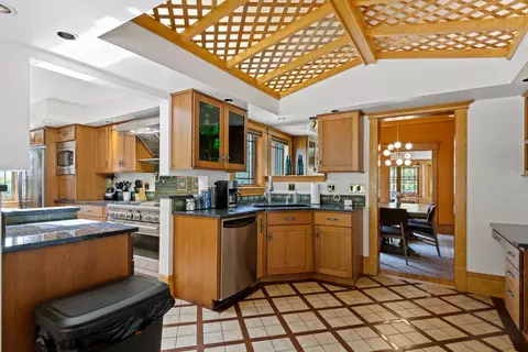 Kitchen - 128 E Pne, Cadillac, MI 49601 photo 7 of 8